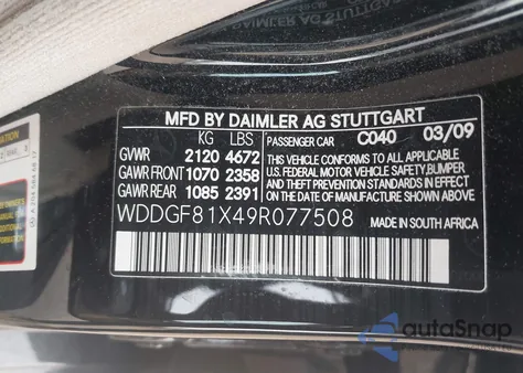 2009 Mercedes-Benz C 300 Luxury 4Matic/Sport 4Matic from USA, damaged, VIN WDDGF81X49R077508